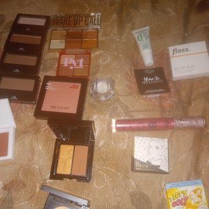 Mixed Makeup lot X 47
